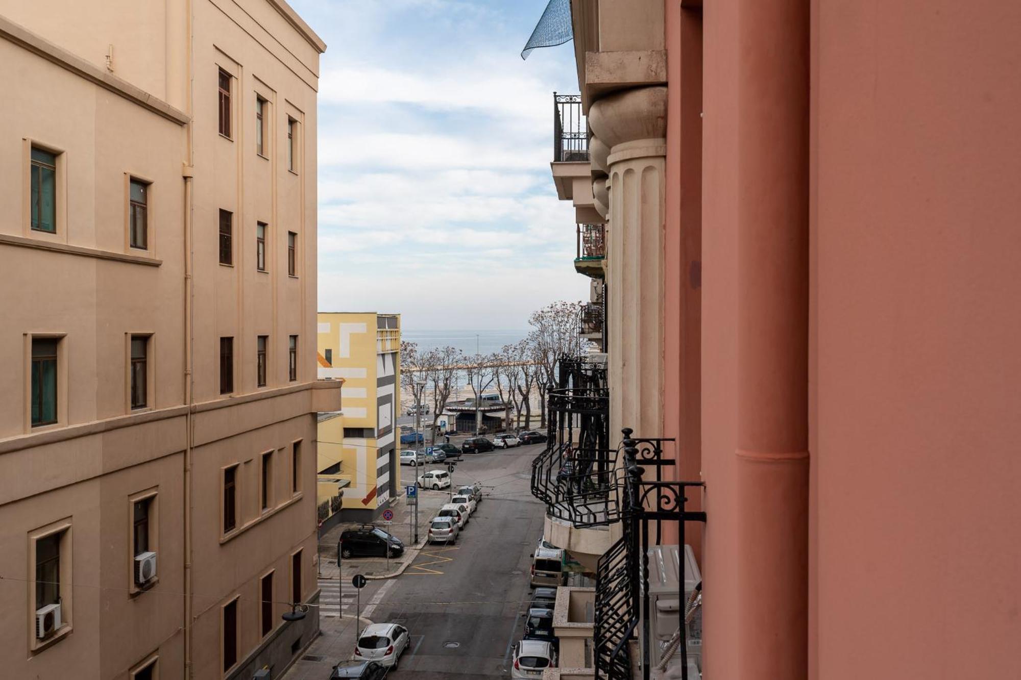 Summer Breeze Family Aparment By Wonderful Italy Bari Exterior photo